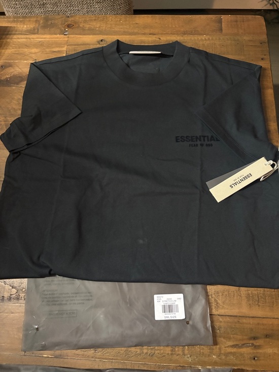 Essentials Other - ESSENTIALS Fear of God Men’s Black Crew Neck T-Shirt